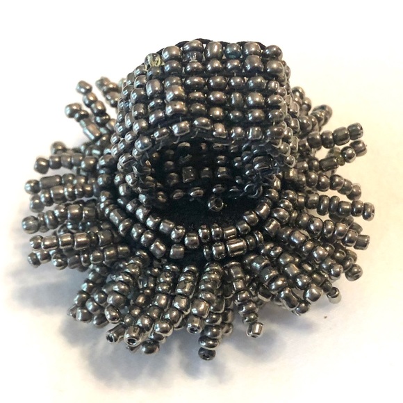 Ring - Picture 5 of 6